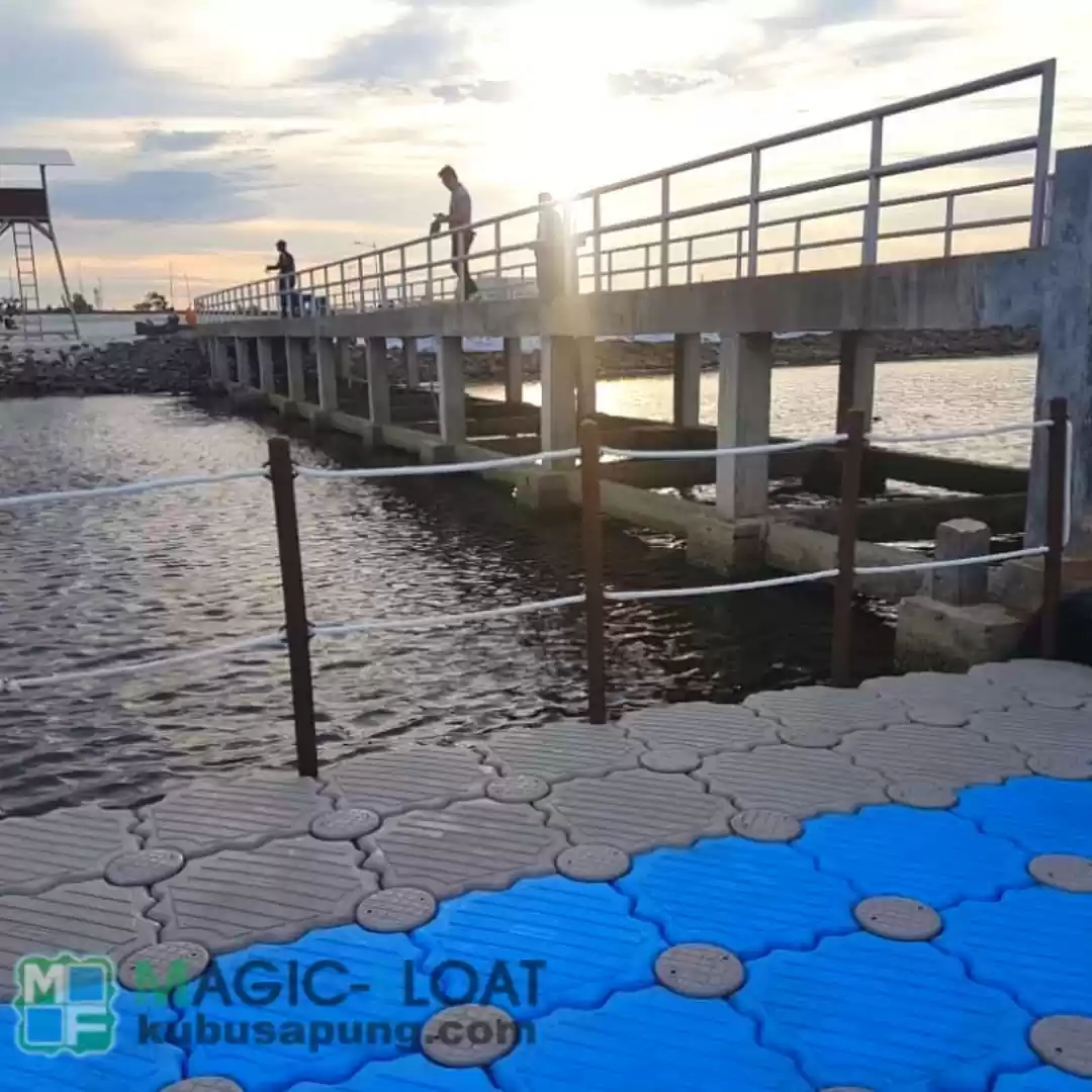 Dermaga Kubus Apung HDPE | Magic-Float Indonesia 13 123533383 184298286531855 8086885309542181326 n